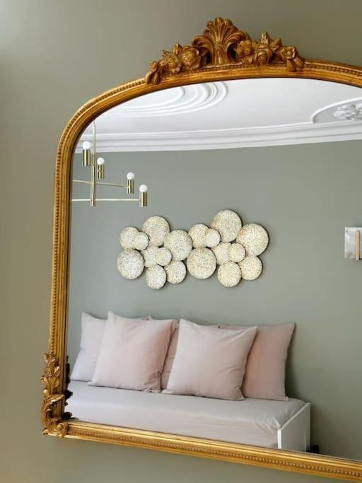 Apartamento Historical Center, Large 2 Bedroom Apartment, Bright & Stylish Lisboa